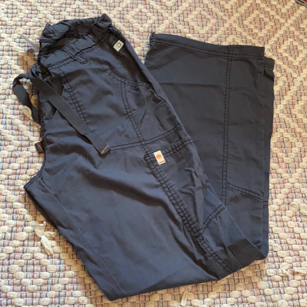 Gray Cargo Scrub Pants